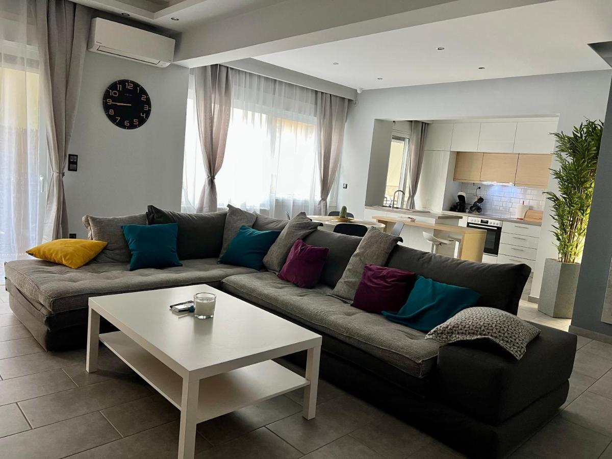 Live Minimal Apartment Athens Exterior photo